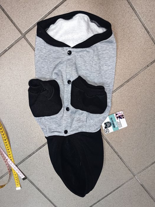 Bluza aż kapturem dla psa ubranko