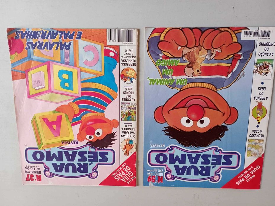 Conjunto 2 revistas antigas Rua Sésamo - 1994 e 1992