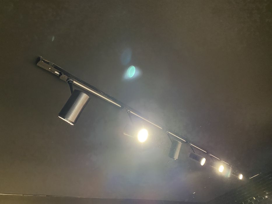 calha de projectores para Loja