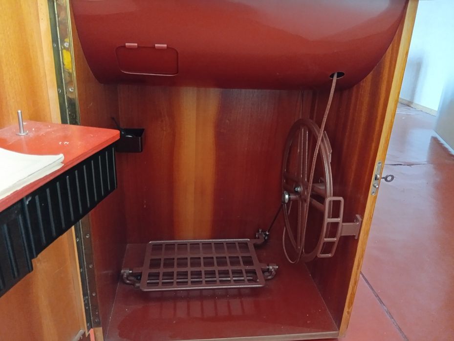 Швейная машина Lada 236-1