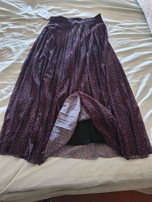 Saia Pull & Bear tamanho S nova