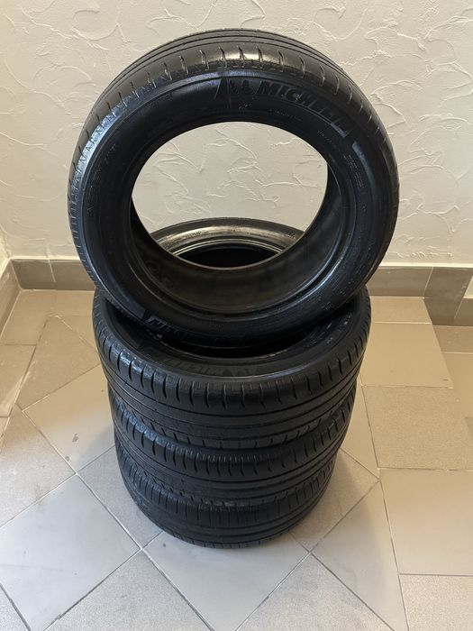 Гума (резина) Michelin 205/55 R16