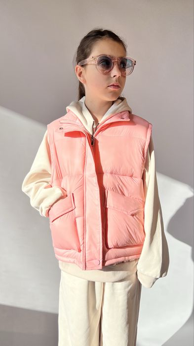 Жилетка вітро та вологозахисна