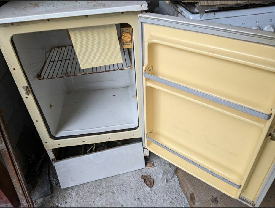 Холодильник Саратов однокамерный рабочий продажа обмен на двухкамерный