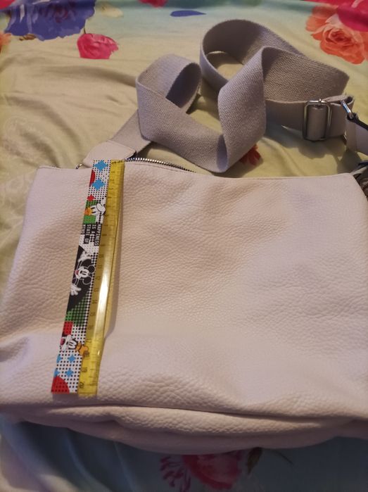 Torebka 3 kieszenie biała