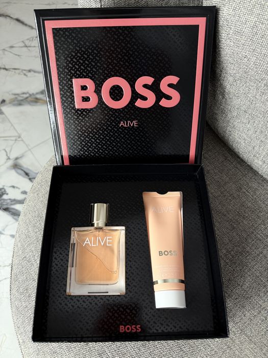 Hugo Boss Boss Alive набір