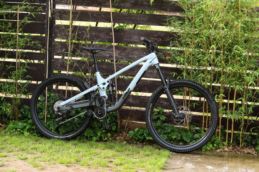 Trek slash 8 rozm. L prawie nowy 30km