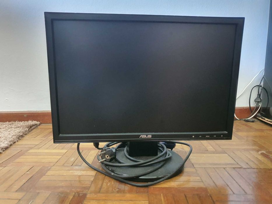 Monitor Asus 22" VGA/DVI - ideal escritório / PC Secundário
