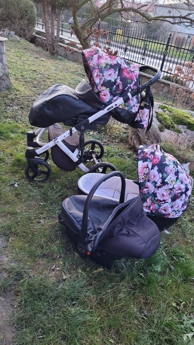 Przepiękny niespotykany wózek 3w1 w kwiaty