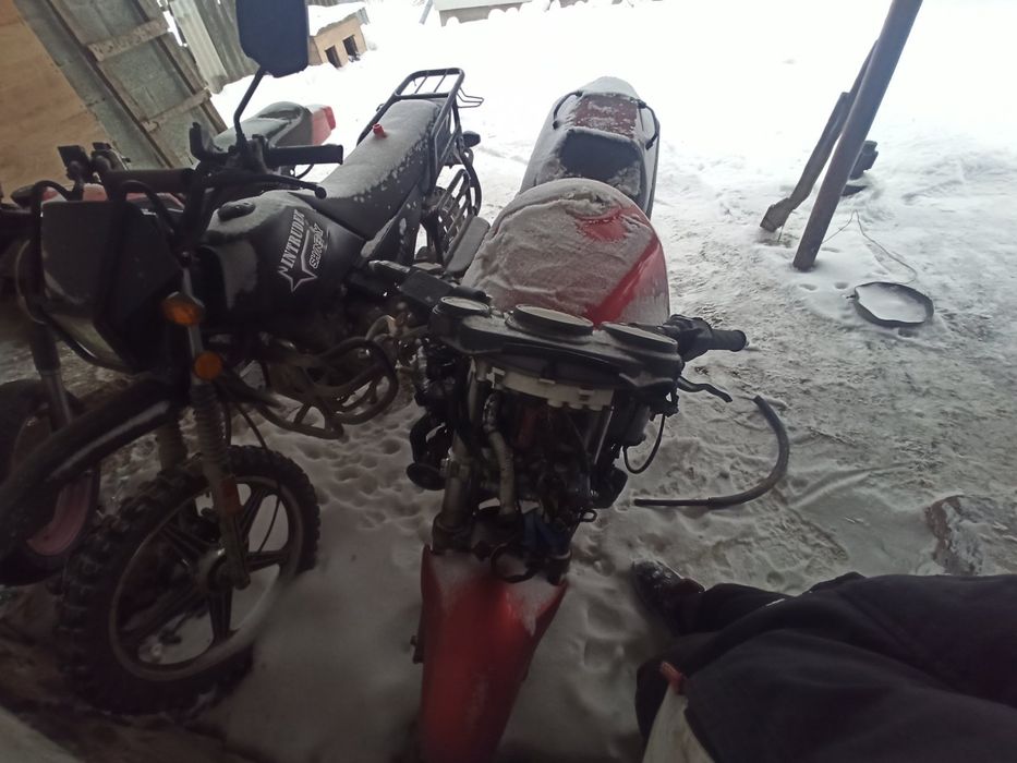 Продається Suzuki RF 600 та ИЖ Юпитер 5