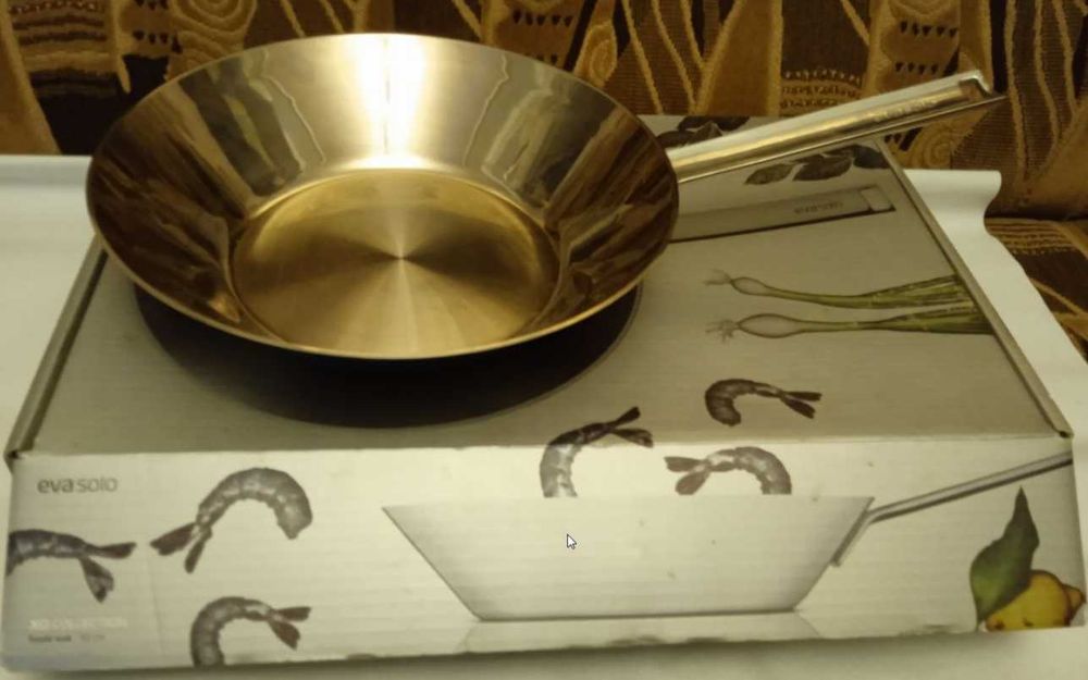 Сковорода оригинальная, стальная EVA SOLO Collection 32 см