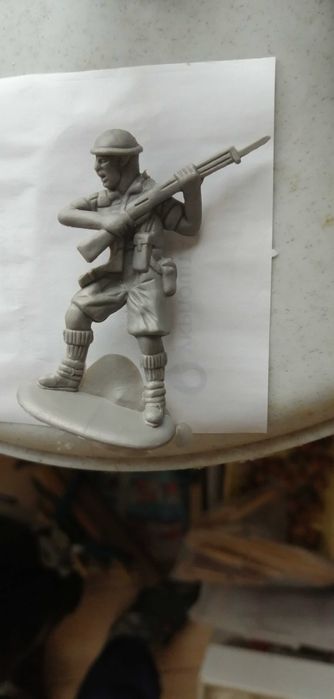 Солдат американской армии и солдатики СССР и Обмен на смартфон картины