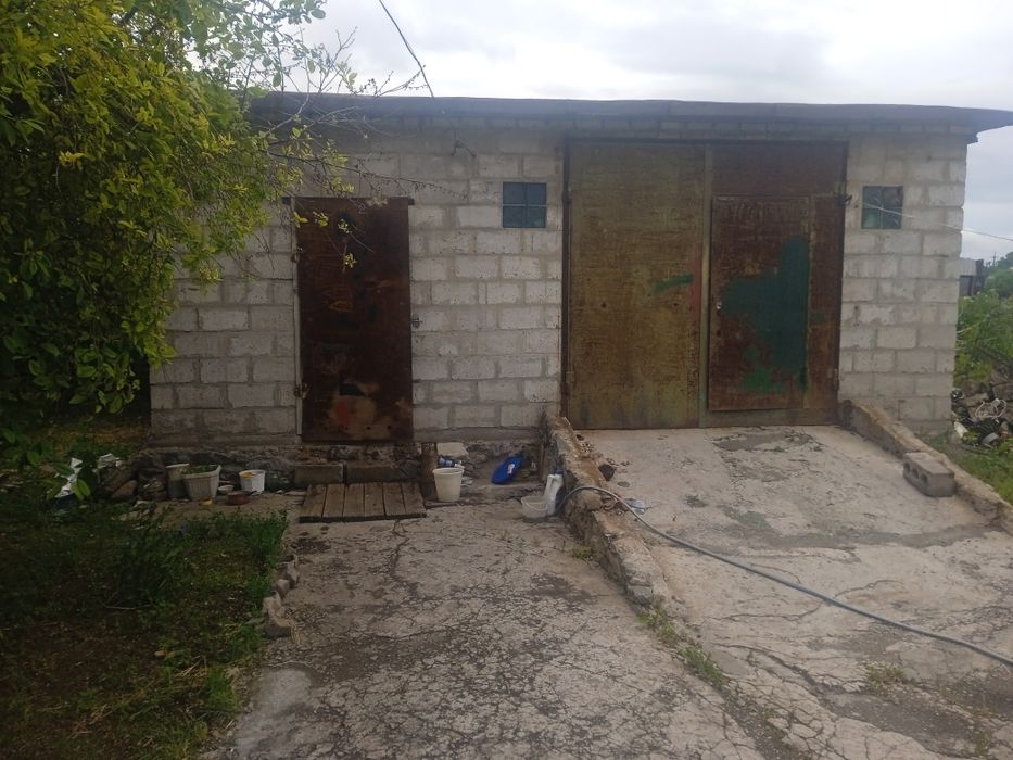 Продам или обменяю добротный 2-х этажный дом