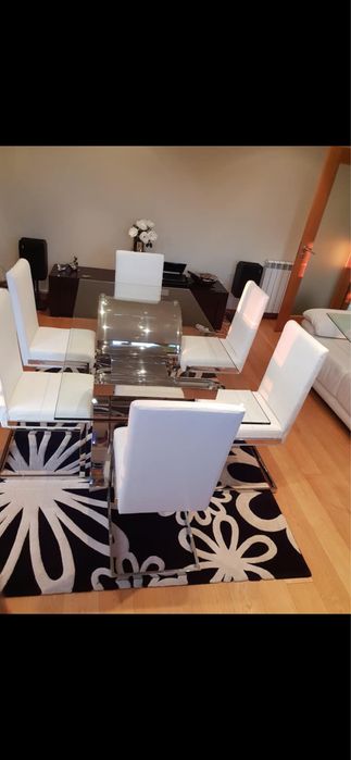 Vendo mesa de sala em inox + 6 cadeiras