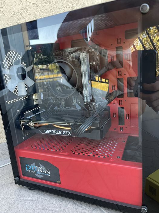 Компютер пк Ryzen з монітором