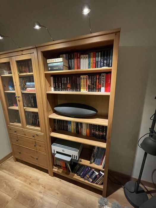 Regał IKEA Hemnes z oświetleniem stan bdb