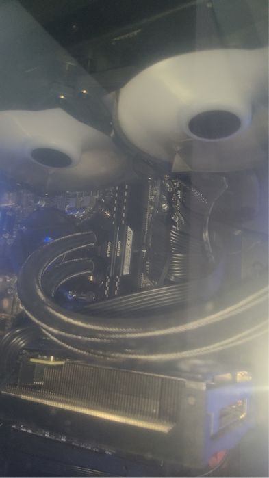 Sprzedam  komputer gamingowy i511400f rtx 3070