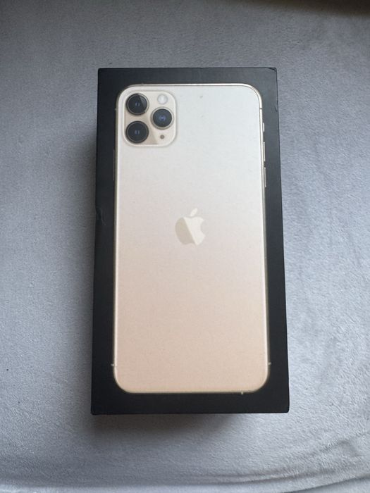 Apple iPhone 11 Pro Max 256GB Ouro SIM ENTREGA