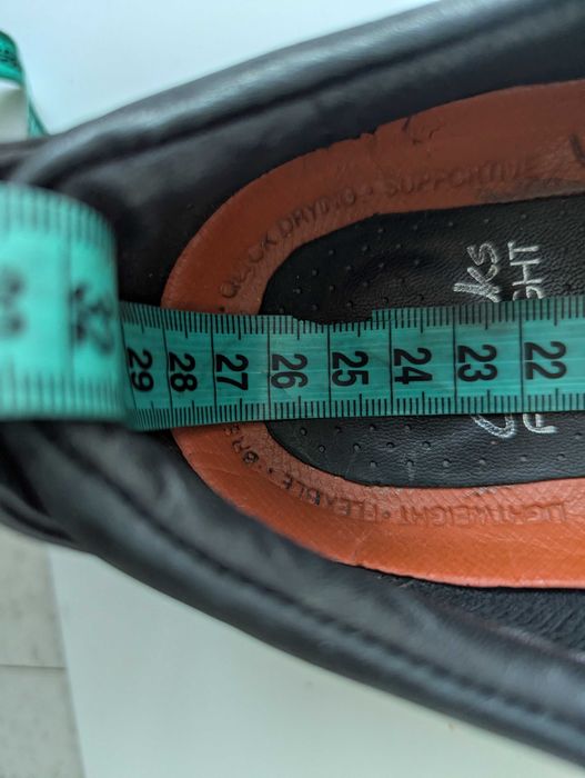 кросівки  Clarks