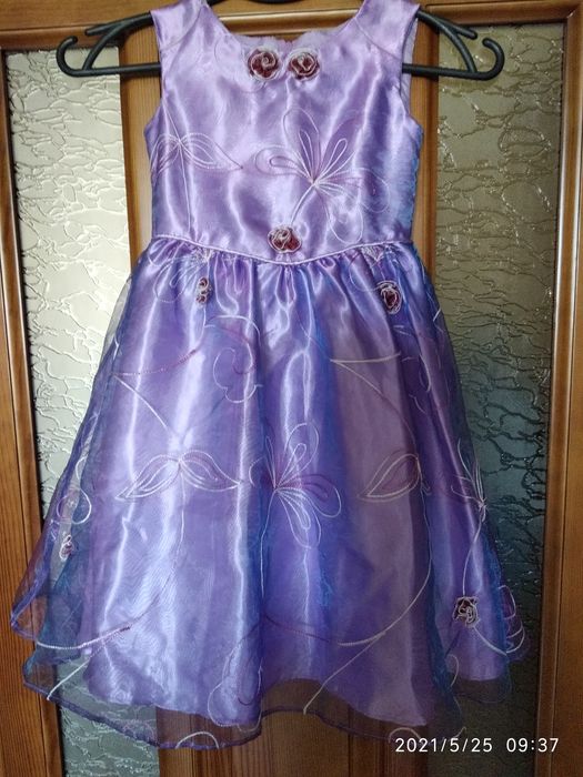 Нарядное, праздничное платье, 2 - 6 лет