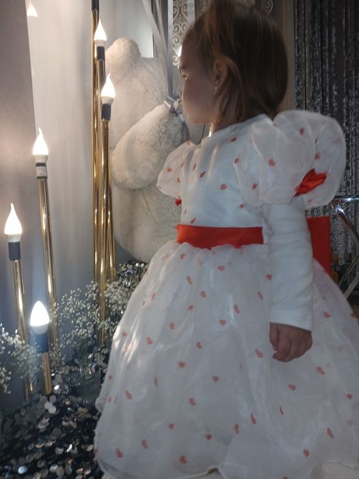 Дитяча сукня вечірня