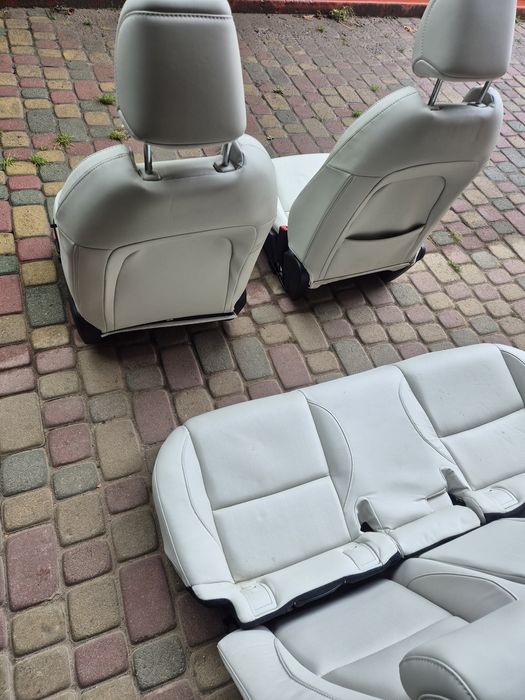 Сидіня салон mazda 3 2023p седан