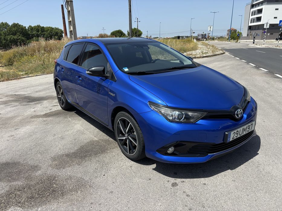 Toyota Auris 1.8 hibrido 80mil kms
