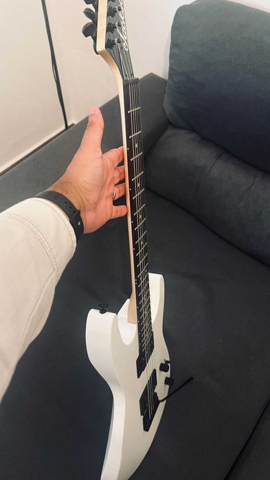 Jackson Guitarra Eléctrica JS11 Dinky AH White