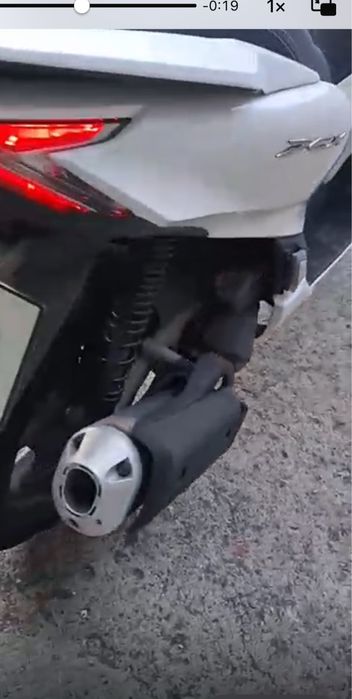 Moto pcx 2021 , revisada e em boas condicoes