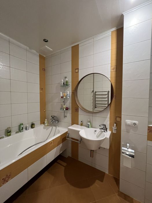 Продаж 2к повнометражної квартири центр міста  Вознесенівський