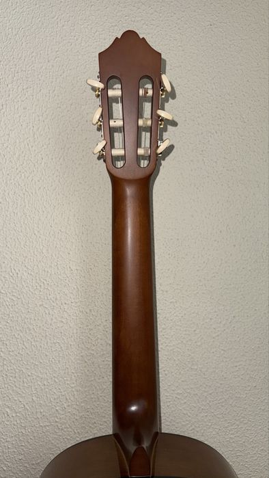 Guitarra Yamaha C40