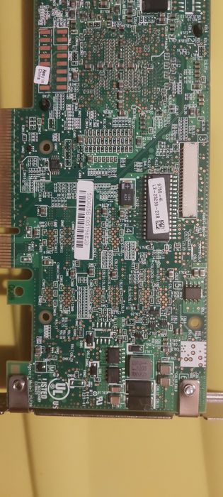 PCI E X8 Kontroler RAID SAS