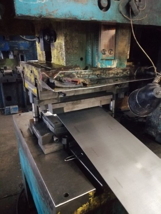 ОПТ Розница Уголок кровельный монтажный фасадный перфорированный: 16 ...