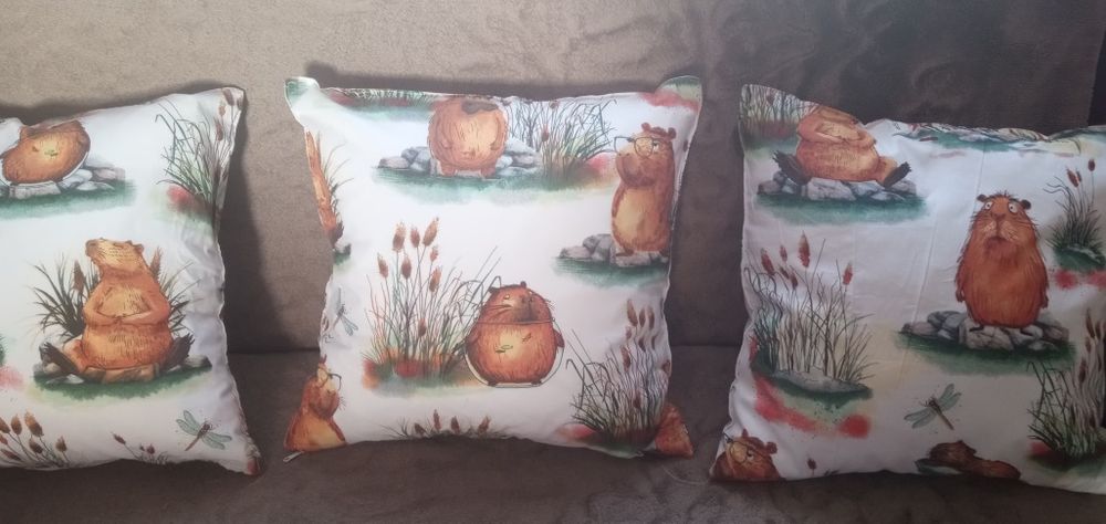 Poduszki z KAPIBARĄ