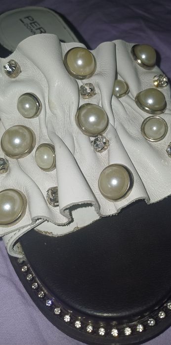 Шлепанцы сабо с камнями