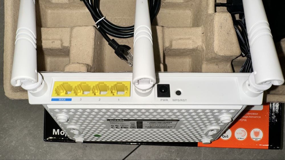 Tenda F3   Wi-Fi маршрутизатор (роутер)