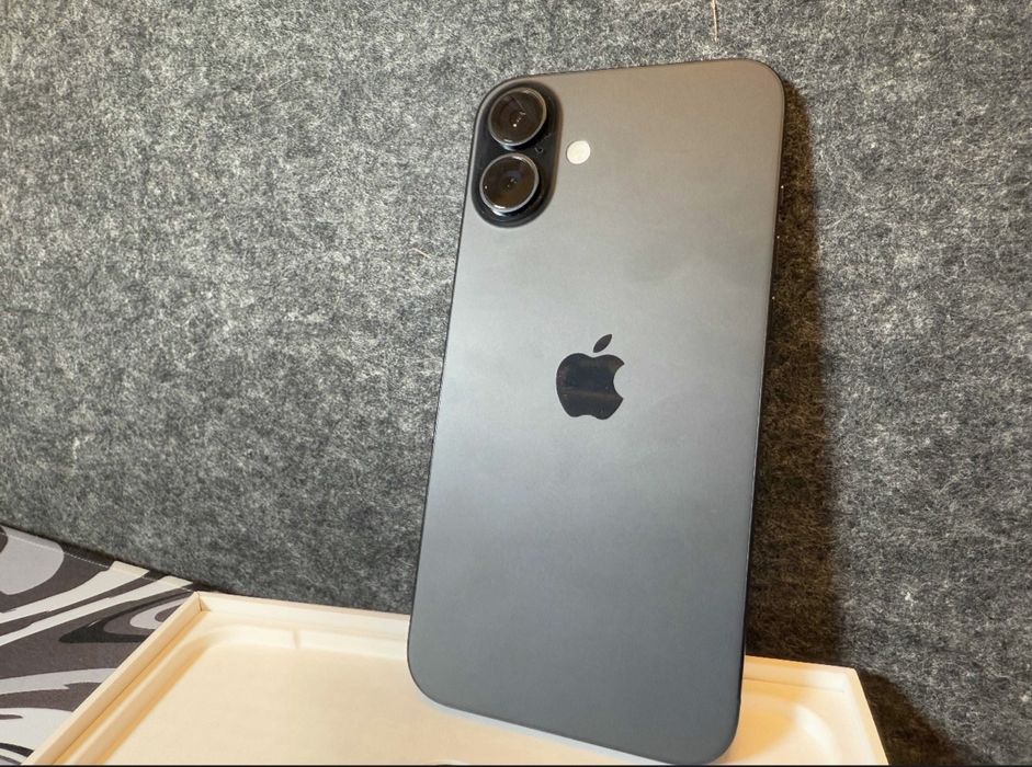 Iphone 16 Plus 128 gb