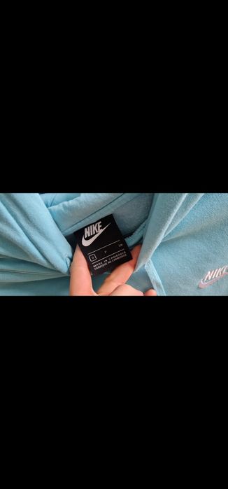 Niebieska bluza nike
