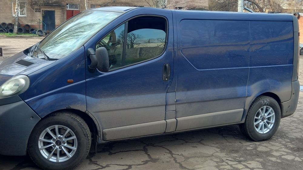 Титани на тойота ланд крузер 200