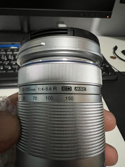 Vendo Okympus OM-D-E M10 mark||