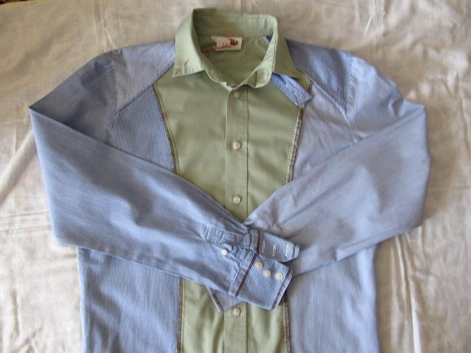 Продам рубашку на мальчика- подростка RAYGUN цвет бежевый + клетка