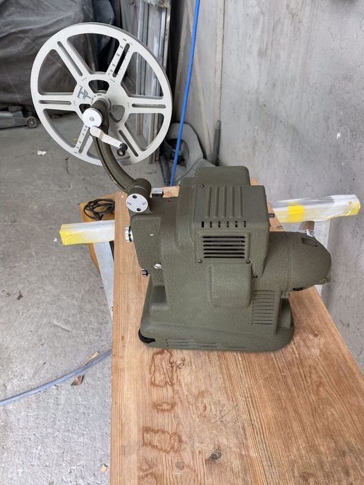 Projetor película antigo paillard 8mm