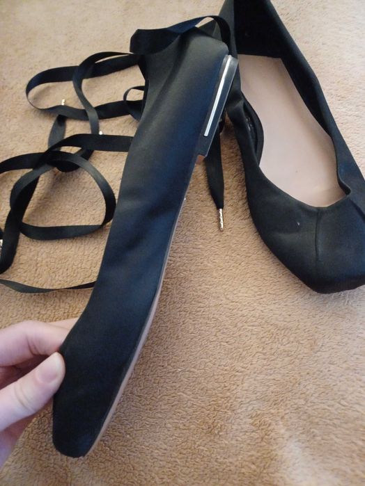 Buty stradivarius