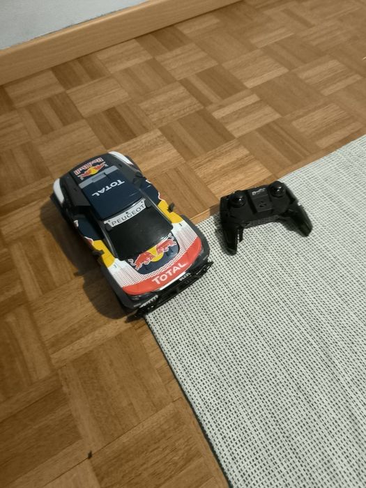 Carro telecomandado