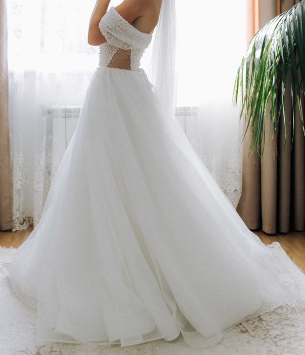 Весільна сукня "Перлинове Сяйво" — розкіш і ніжність в одному образі!