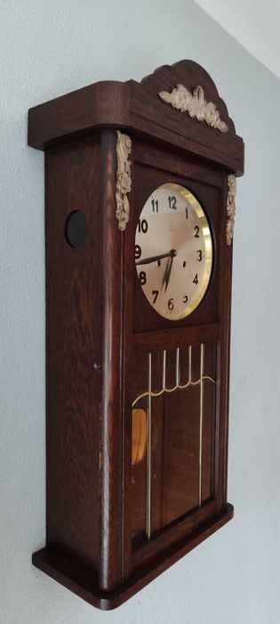 392 Zegar wiszący mechaniczny Junghans z 1933 roku - antyk