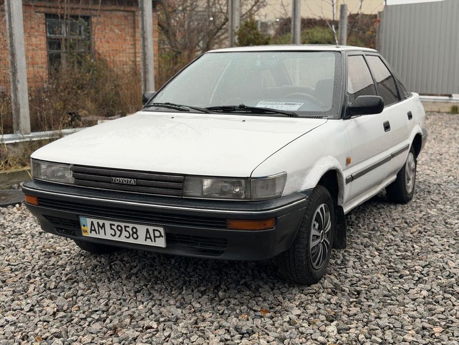 Toyota Corolla 1.3 газ 850$ переоформлю