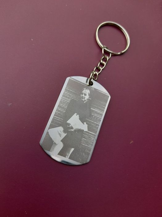 Армійські жетони, жетони з гравіровкою