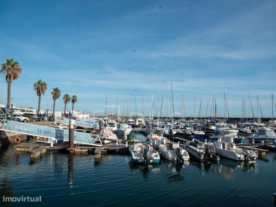 Apartamento T2 com terraço, em Cascais