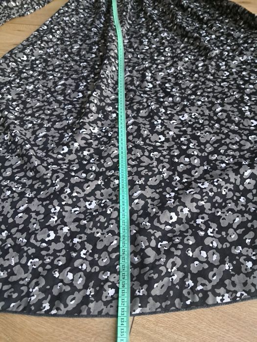 Długa sukienka z marszczeniem